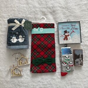 Holiday Bundle NWT items